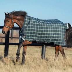 RHINO WUG WITH VARI-LAYER (250g Medium) -Best Equestrian Supplies wug with vari layer 250g medium 2